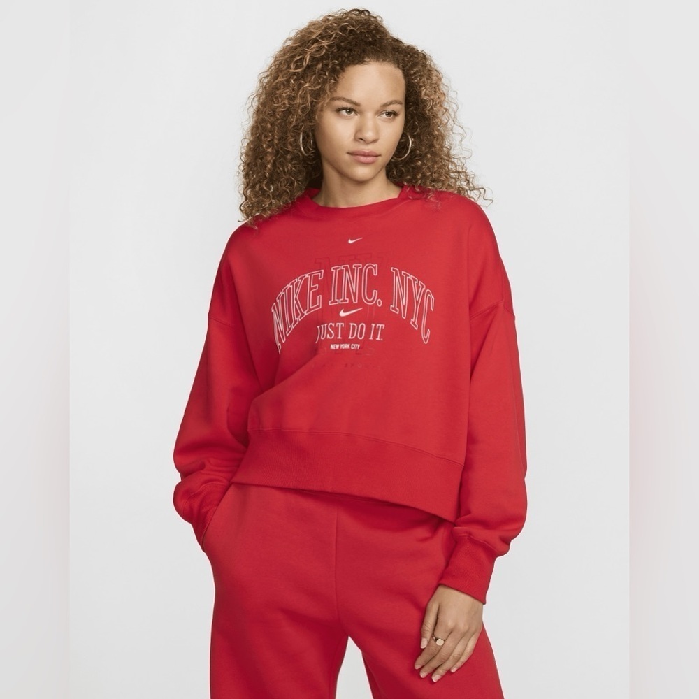 Nike sweatshirt